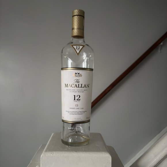 Macallan 12 year Sherry Oak Cask EMPTY bottle Single Malt Scotch Whisky - Picture 2 of 5